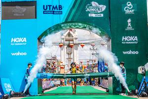 BIB: 182
                            <button type="button" onclick="openModal(21781208)" class="btn btn-primary btn-sm float-right btn-popup" data-toggle="modal" data-target=".modal-high-quality">
                        <i class="fas fa-shopping-cart"></i> Add to Cart
                    </button>
                                            <button type="button" onclick="isThisMe(21781208, true)" class="btn btn-success btn-sm float-right btn-popup btn-isme hidden" data-toggle="tooltip" data-placement="bottom" title="นี่คือรูปของคุณใช่ไหม คลิกที่นี่เพื่อเอาเข้าอัลบั้ม">
                        <i class="fas fa-plus"></i> Add to album
                    </button>
                    <button type="button" onclick="isThisMe(21781208, false)" class="btn btn-warning btn-sm float-right btn-popup btn-isnotme hidden">
                        <i class="fas fa-ban"></i> Remove from album
                    </button>